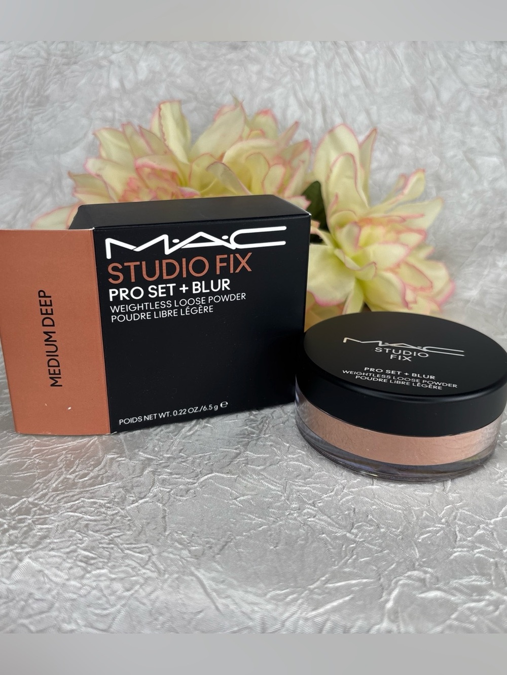 Mac Studio Fix Pro Set + Blur Weightless Loose Powder .42oz/12g MEDIUM DEEP